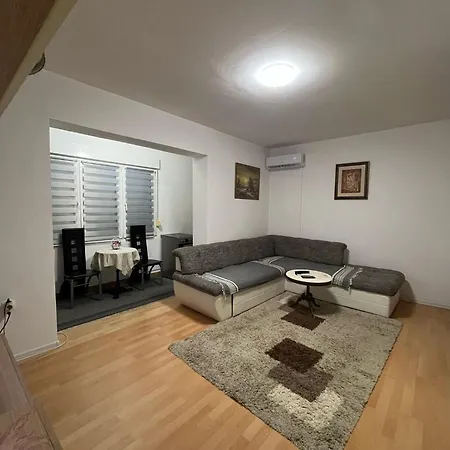 Apartment Little Oasis *